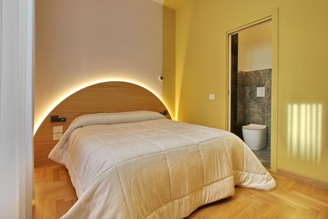 Dreaming Rome Suites Bagian luar foto