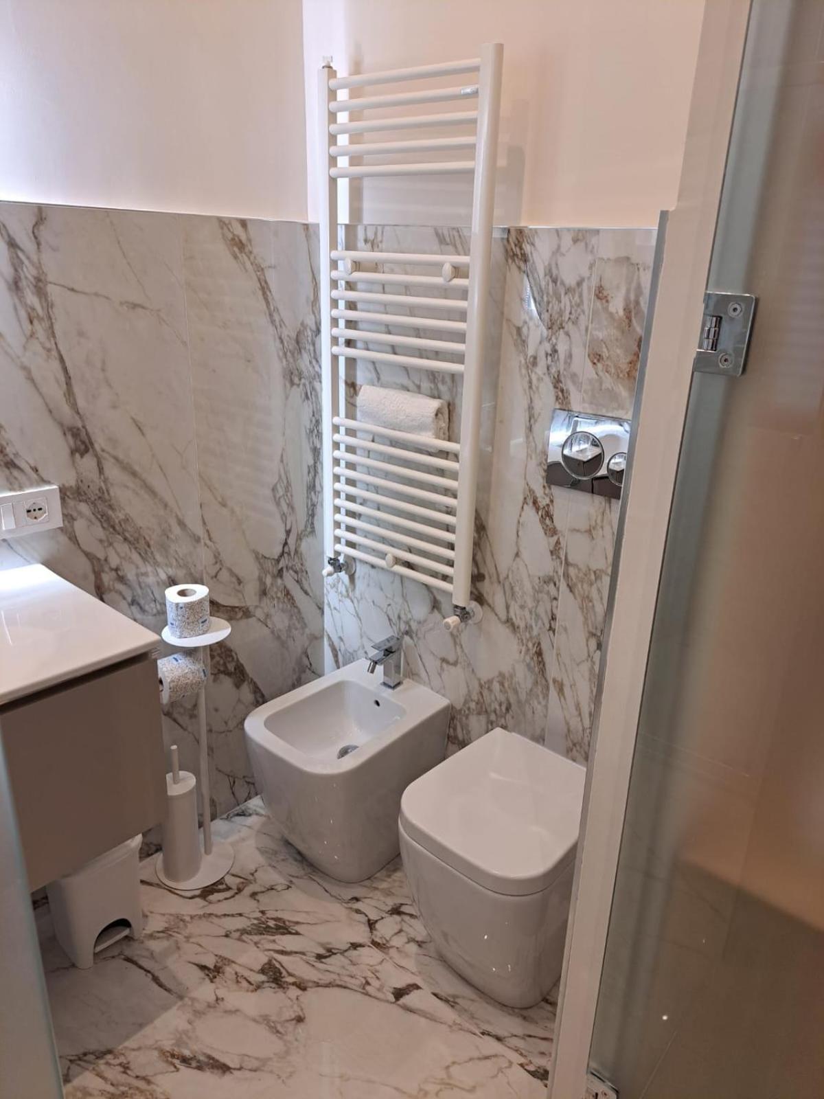Dreaming Rome Suites Bagian luar foto