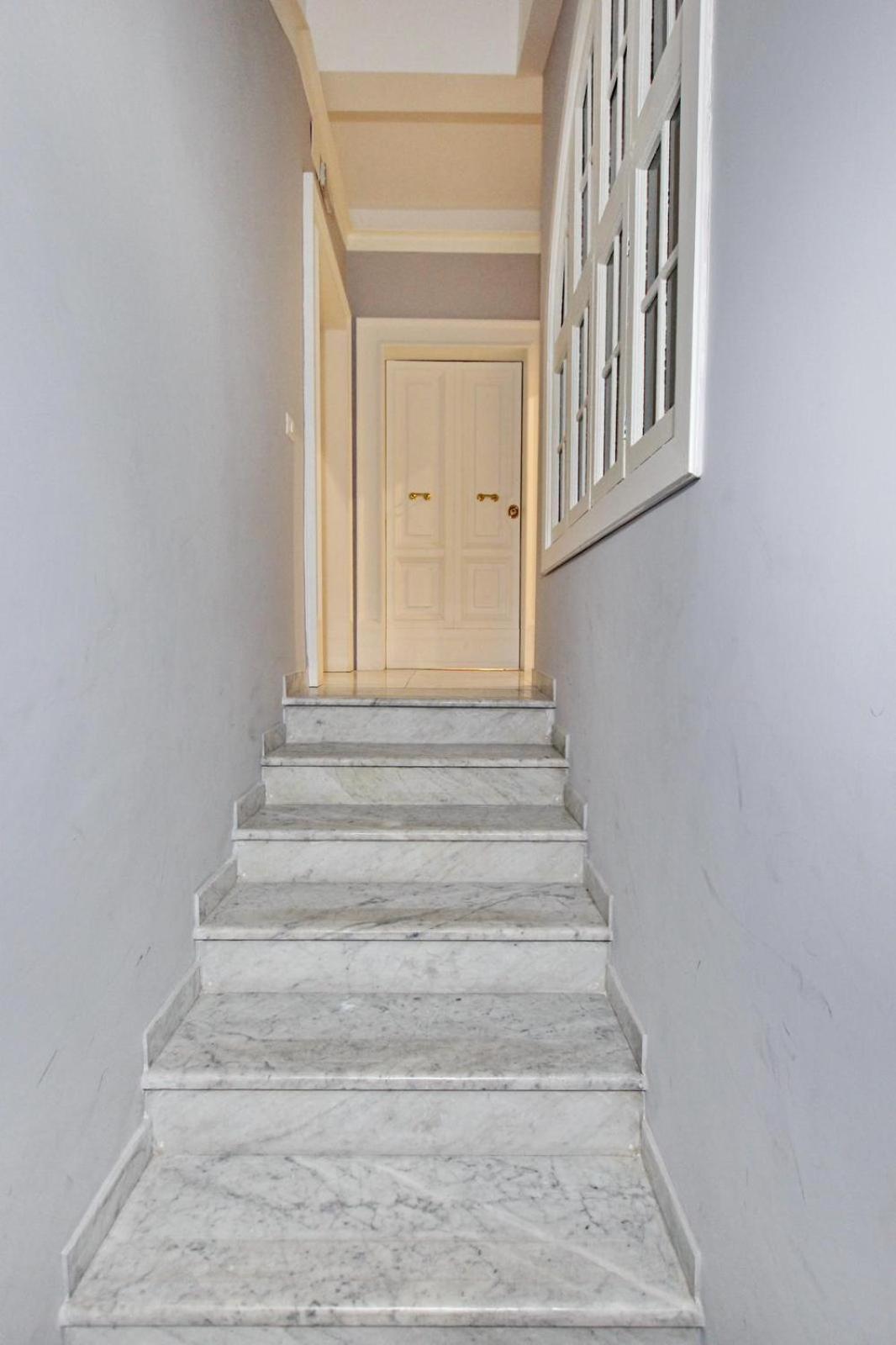 Dreaming Rome Suites Bagian luar foto