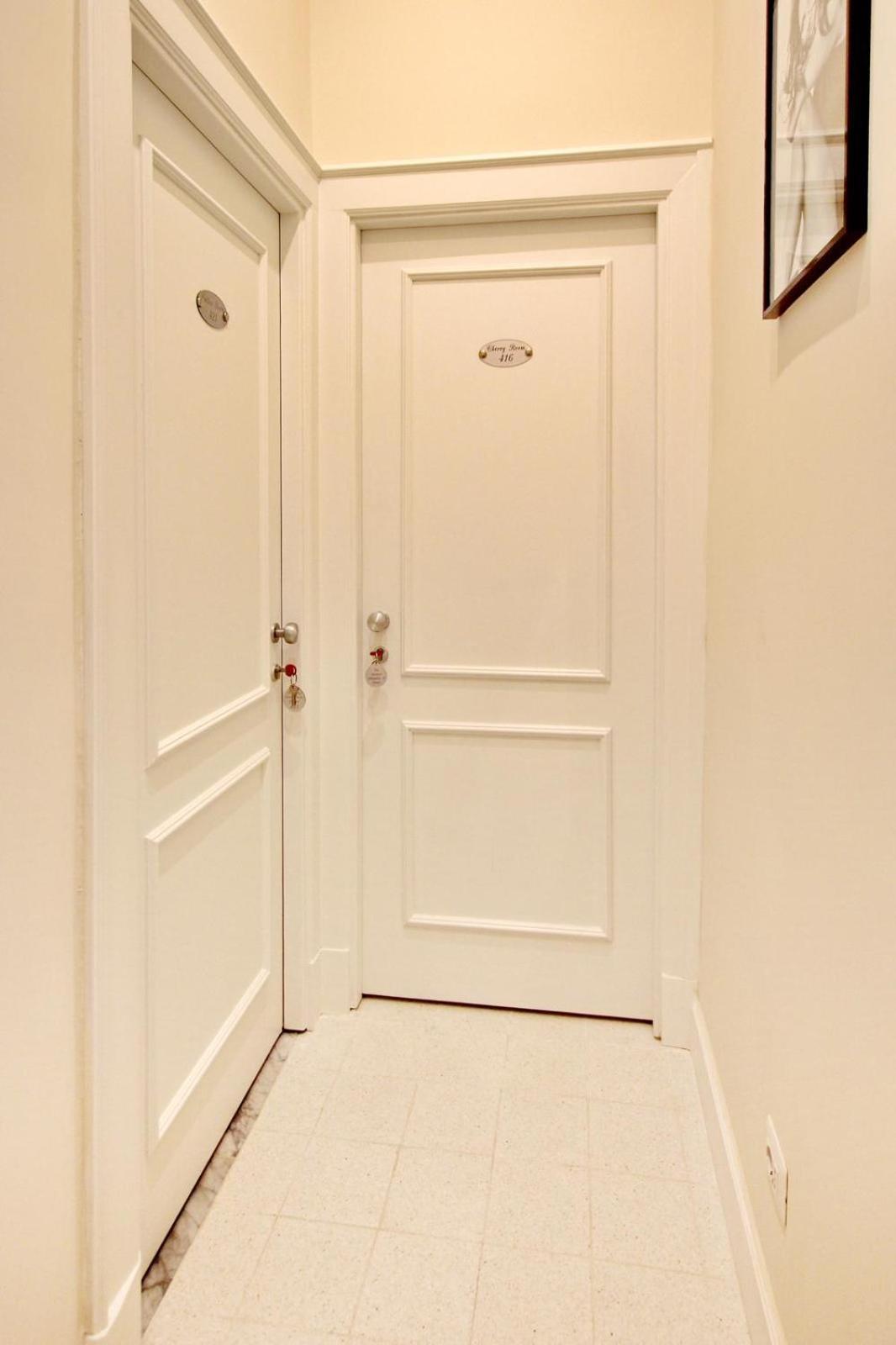 Dreaming Rome Suites Bagian luar foto